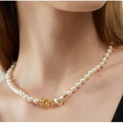 Love pearl necklace women simple everything with high-grade niche design sense of retro necklace Collarbone chain