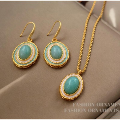 Copper plated real gold Europe and the United States retro court style earrings and necklace temperament niche mint green earrings collarbone chain