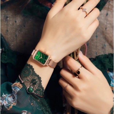 Retro small square plate watch female simple temperament student Korean version ins small green watch waterproof women's watch