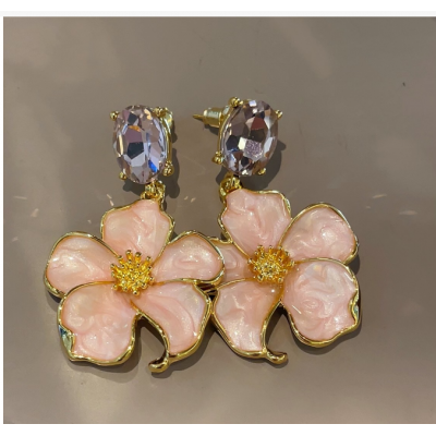 Premium Pink Enamel Glazed Flower Earrings 18K Gold Plated Retro Small Fragrant Wind Earrings